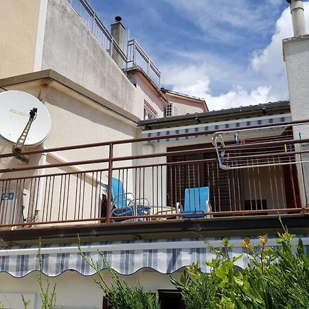 Apartments By The Sea Selce, Crikvenica - 15063 ภายนอก รูปภาพ