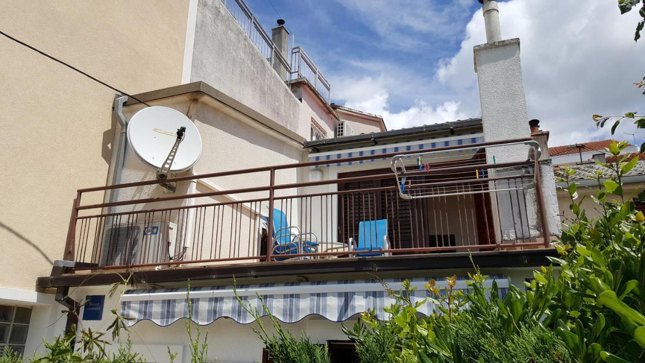 Apartments By The Sea Selce, Crikvenica - 15063 ภายนอก รูปภาพ